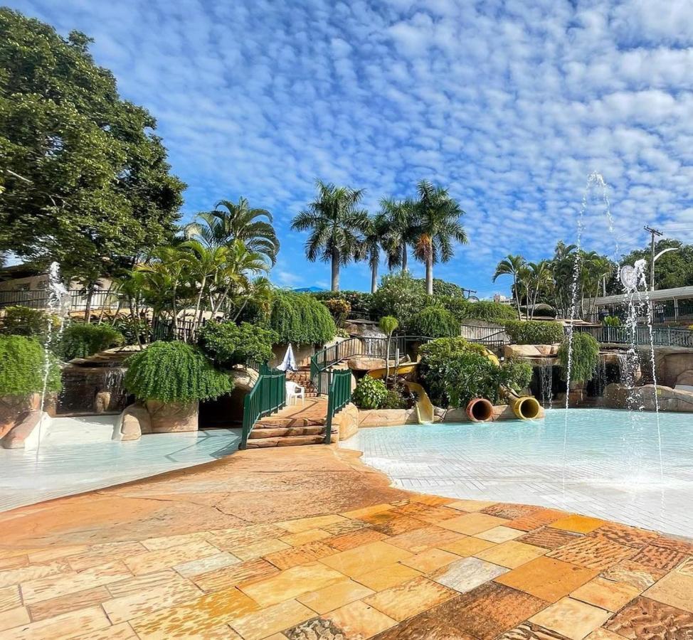 - Piazza Diroma - Com Ingressos Do Acqua Park Todos Os Dias Aparthotel Caldas Novas